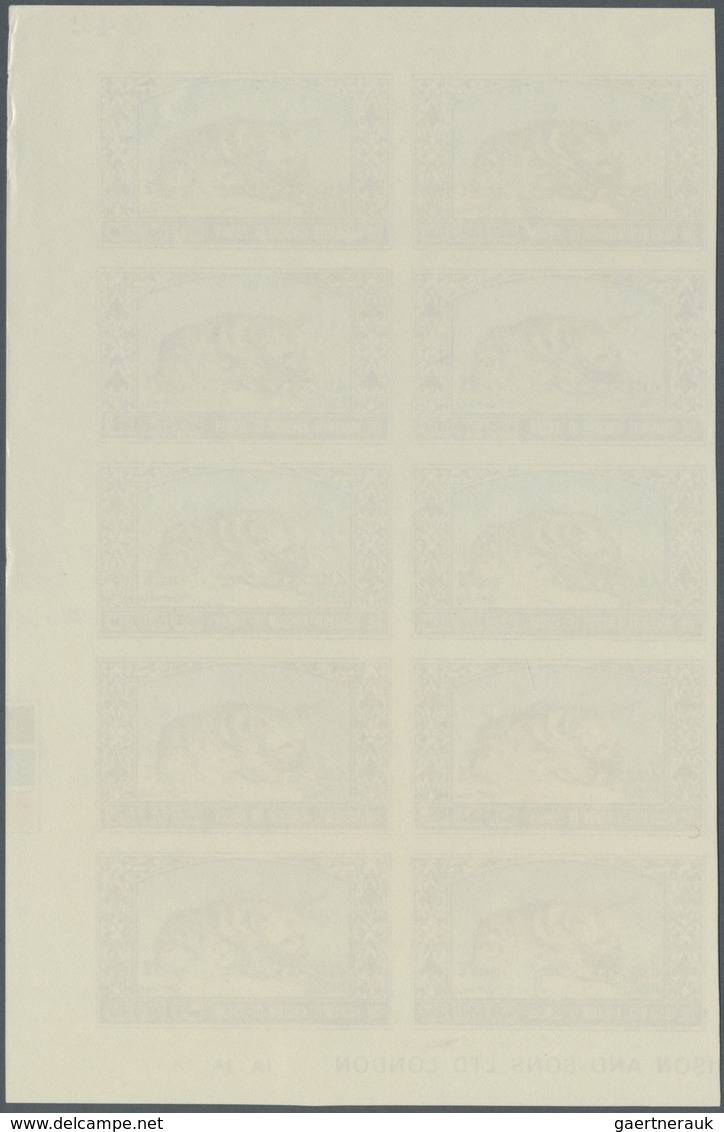 ** Jordanien: 1967, Animals, imperforate, complete set of six values as marginal plate blocks of ten, u