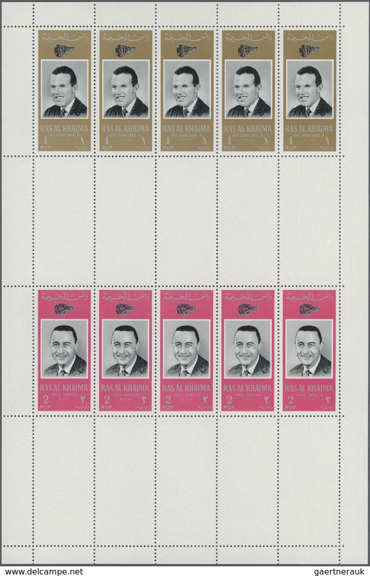 ** Ras Al Khaima: 1966, American Astronauts, Four Sheets With Five Sets In Gutter Pairs, Unmounted Mint - Ra's Al-Chaima