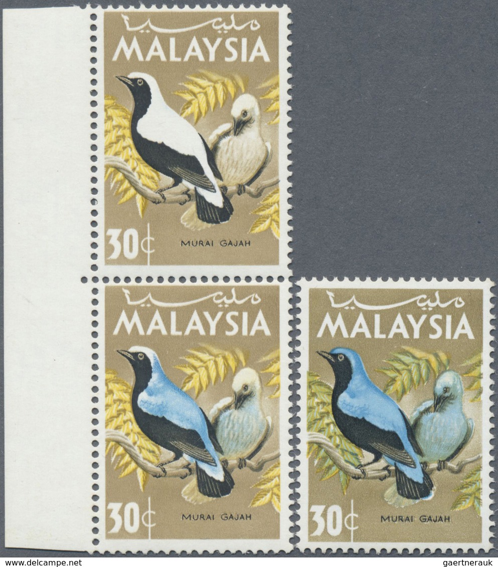 ** Malaysia: 1965, Birds 30c. 'Blue-backed Fairy Bluebird' (Irena Puella) Vertical Pair From Left Margi - Maleisië (1964-...)