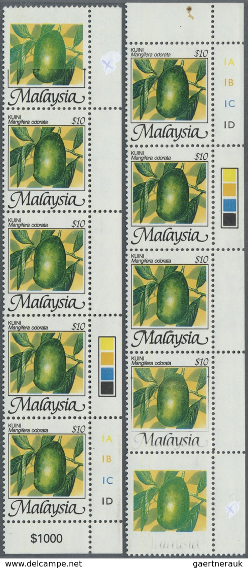 ** Malaysia: 1986, Fruits $10 'Papaya' (Carica Papaya) Two Vertical Strips Of Five (former A Strip Of T - Maleisië (1964-...)