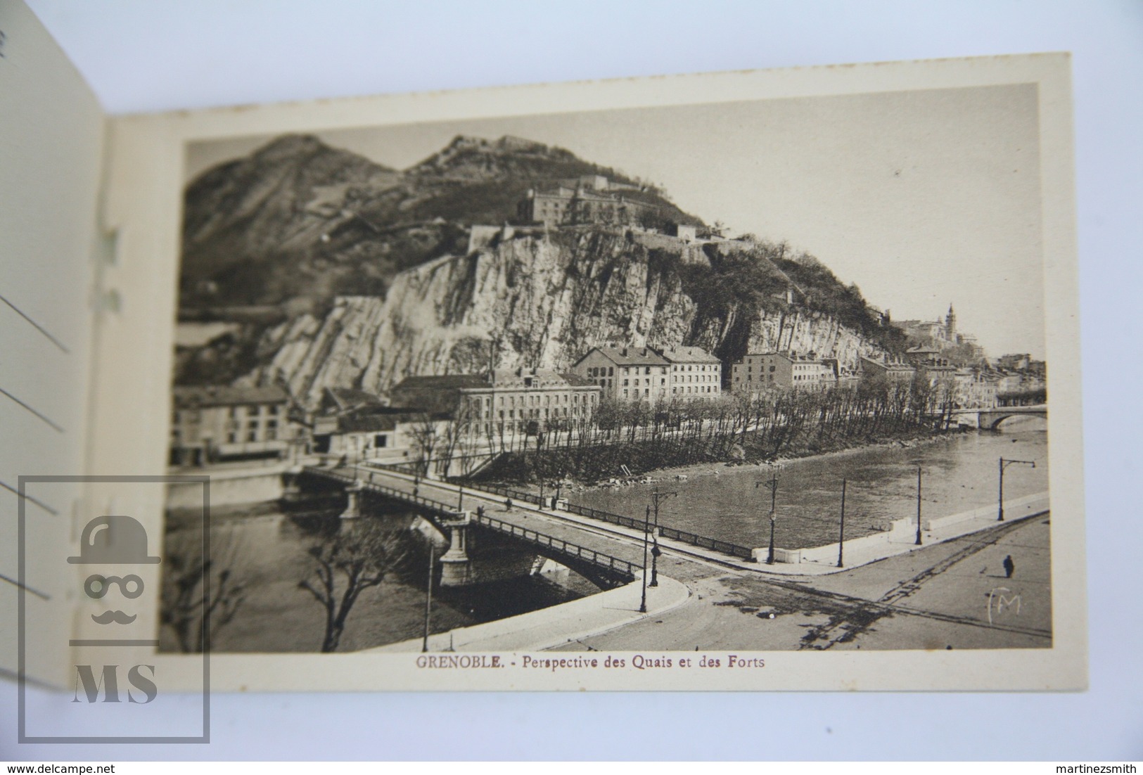 Old France Postcard Folder - Grenoble . Edit Martinotto Freres- 12 Different Views