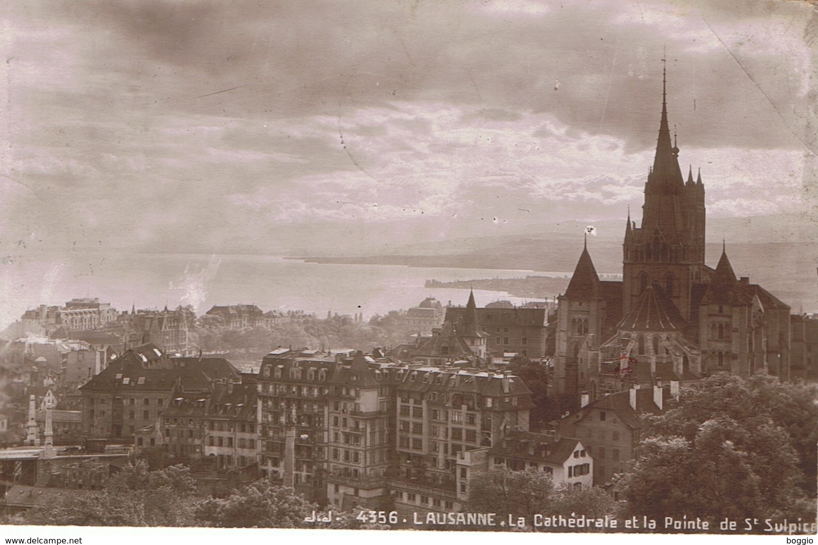 LAUSANNE La Cathédrale Et La Pointe De St Sulpice CPA - Saint-Sulpice