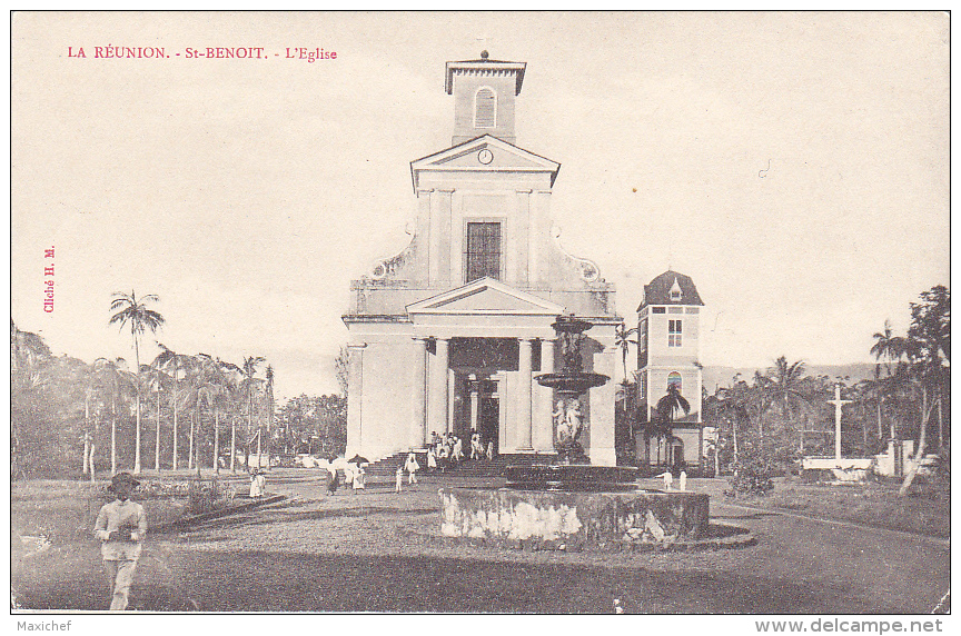 La Réunion - Saint Benoit - L 'Eglise (animation, Fontaine) Circ 1905, Dos Non Cp, Timbre Décollé - Saint Benoît