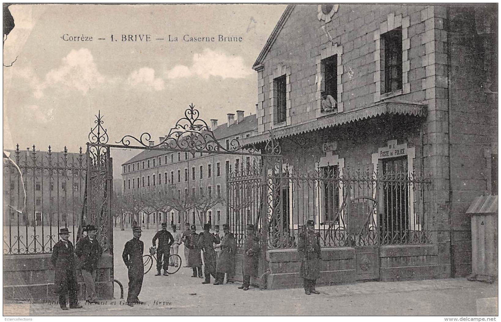 Brive La Gaillarde     19 ...  4 Cartes Dont: Gare, Hôtel De Ville, Caserne Brune       (voir Scan) - Brive La Gaillarde