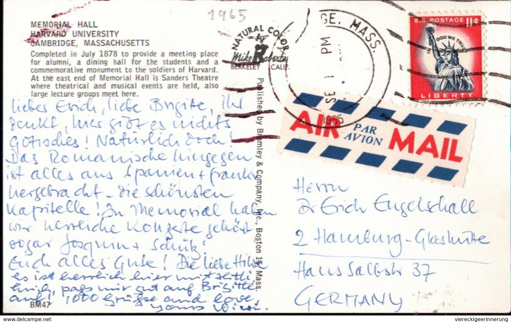 ! Postcard Memorial Hall Harvard University, Cambridge, Massachusetts, USA, 1965, Cars, PKW; KFZ, Voitures - Andere & Zonder Classificatie