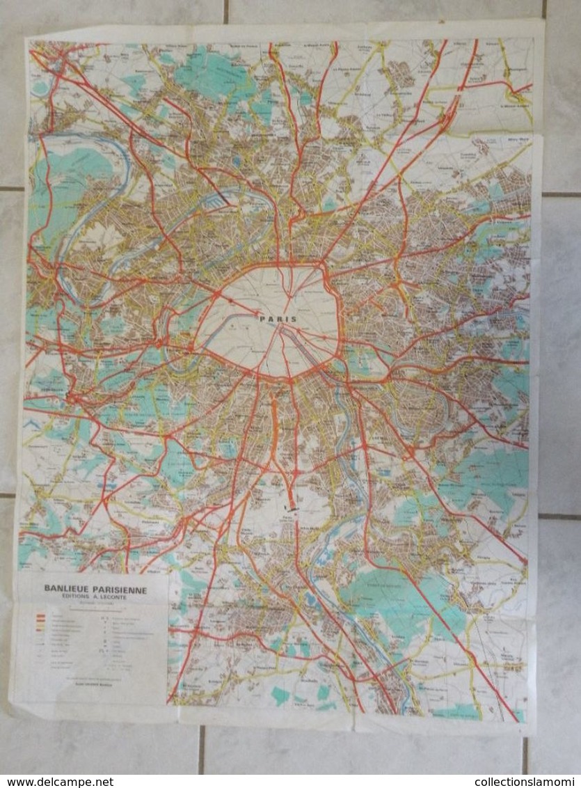 Carte Topographiques de Paris 20 Arrondissement et 80 quartiers & Banlieue Parisienne.Par A. Leconte Années 1975/80