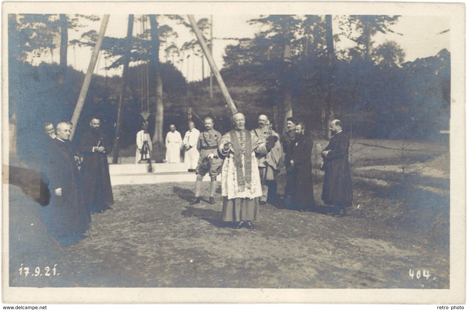 Afrique ? – Carte-photo, Pose De La 1ere Pierre D’un  Monument Aux Morts, Cimetière Français (17 – 9 – 21) (RE ) - Autres & Non Classés