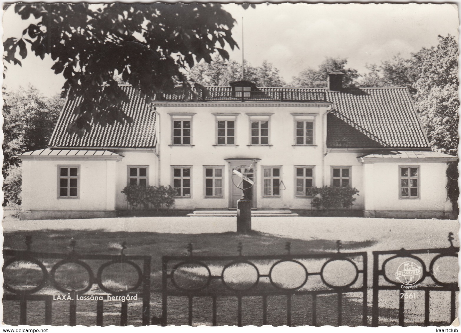 Laxa - Lassana Herrgard - (Sun Dial)  - (Sweden) - Zweden