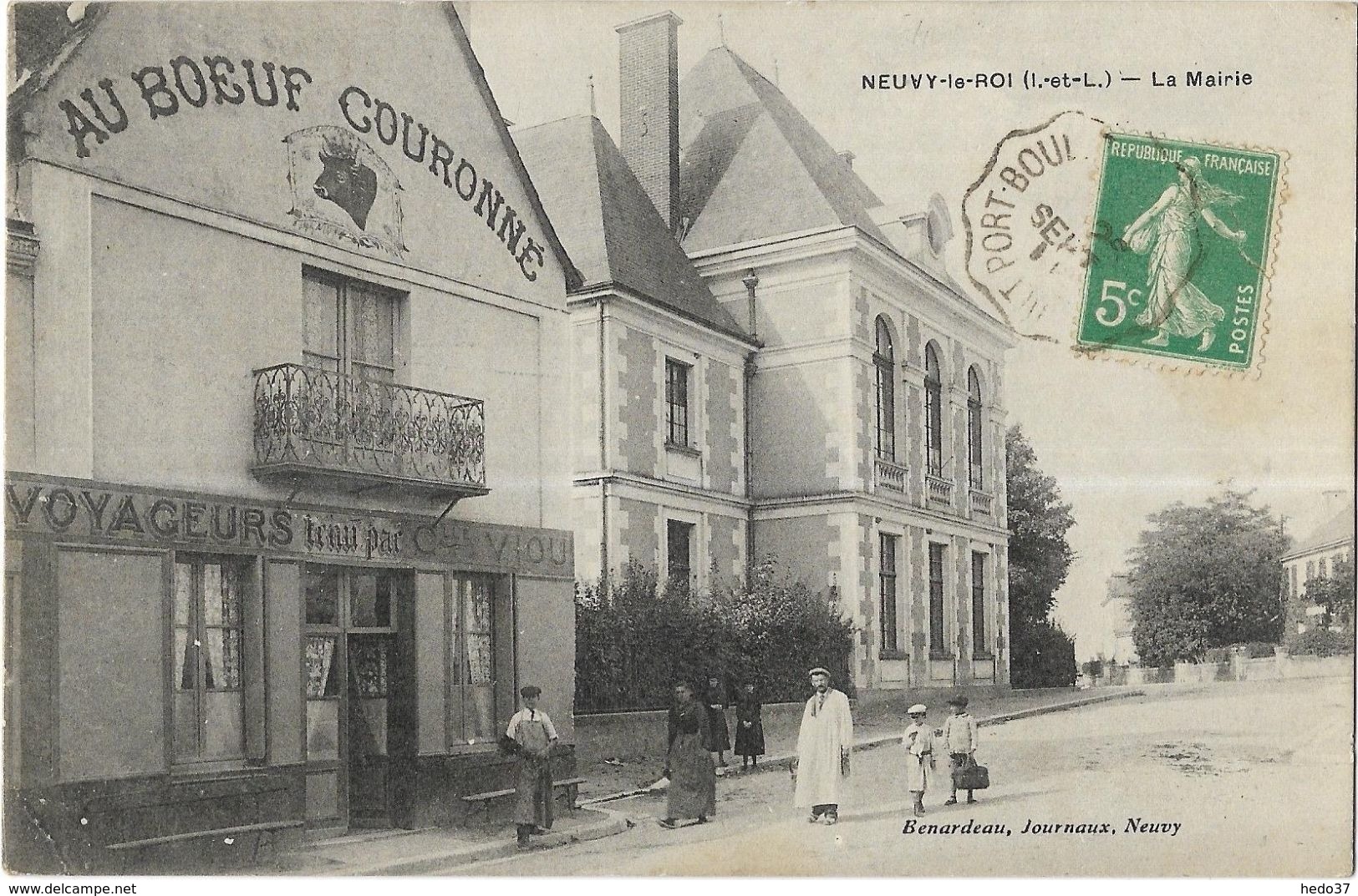 Neuvy-le-Roi - La Mairie - Neuvy-le-Roi