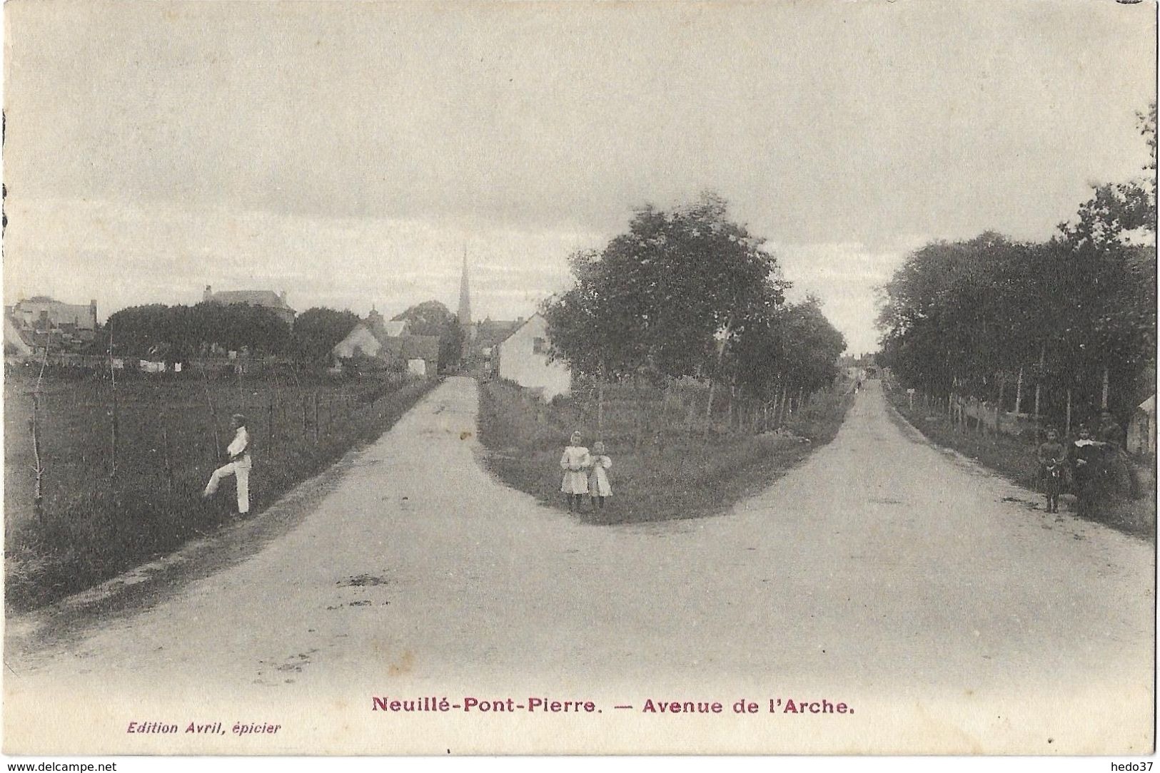 Neuillé-Pont-Pierre - Avenue De L'Arche - Neuillé-Pont-Pierre