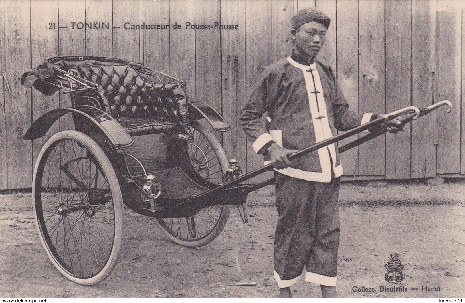 TONKIN / CONDUCTEUR DE POUSSE POUSSE - Viêt-Nam