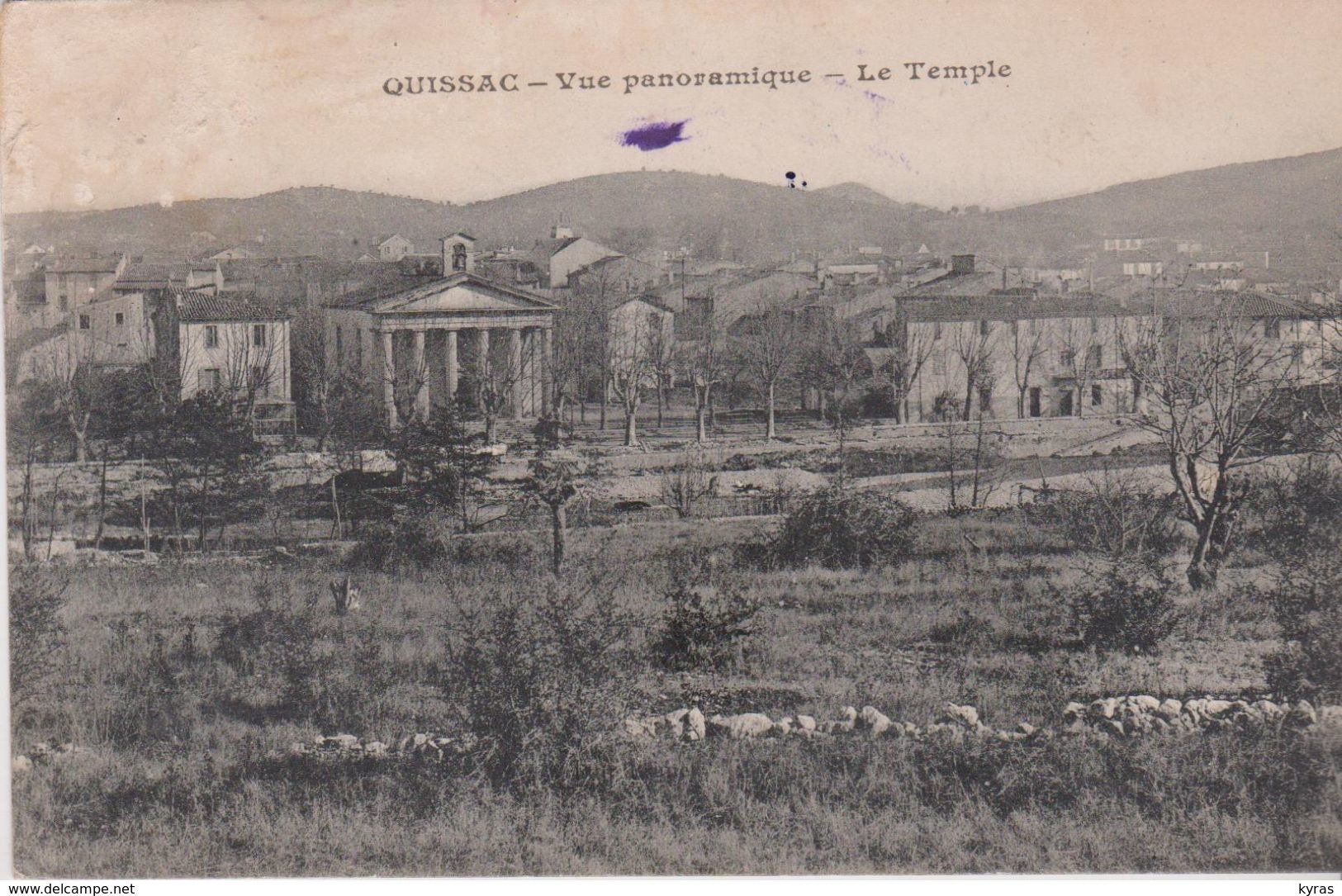 QUISSAC (30) Vue Panoramique . Le Temple (protestant - Quissac