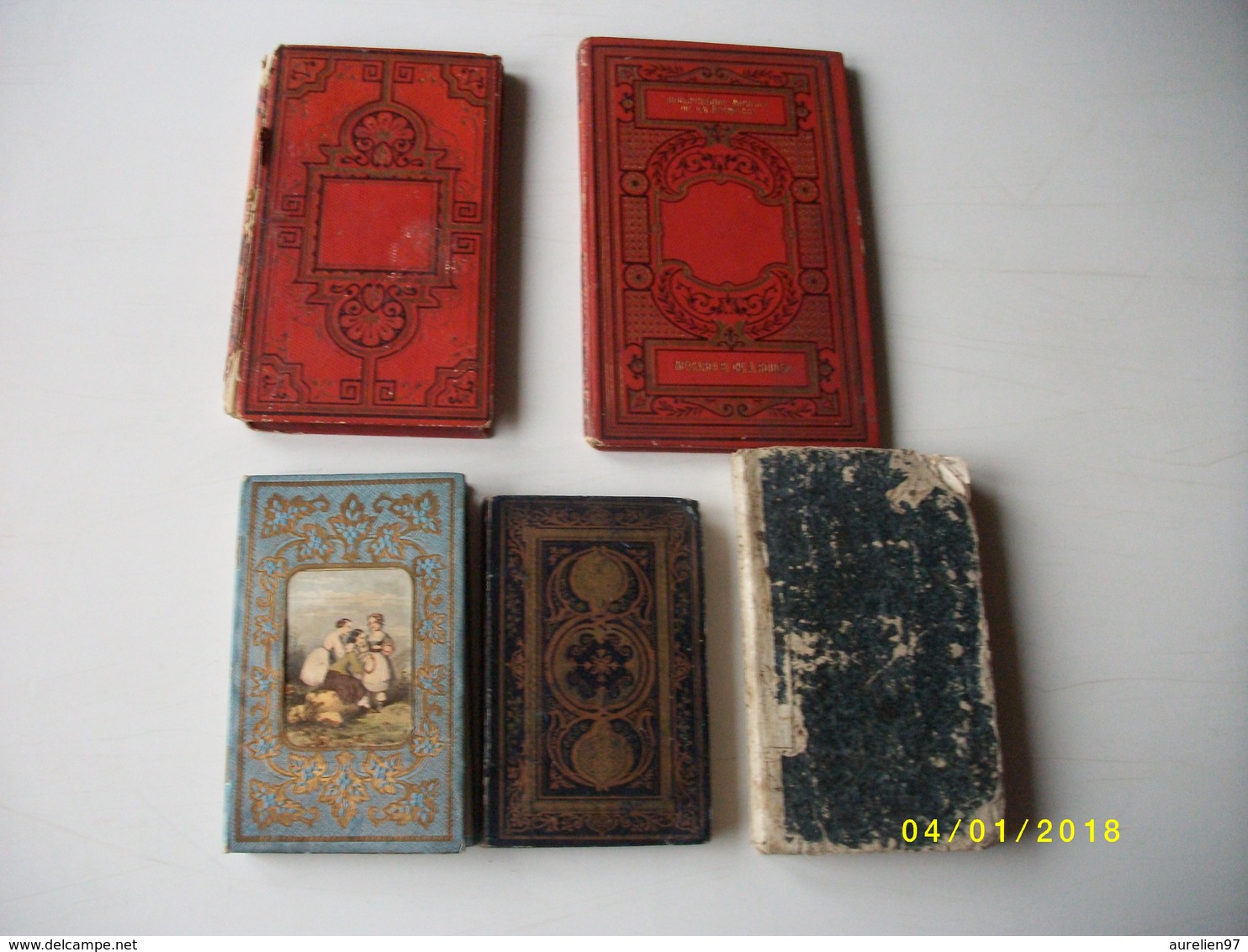 Lot N° 3 De 5 Livres - Lots De Plusieurs Livres