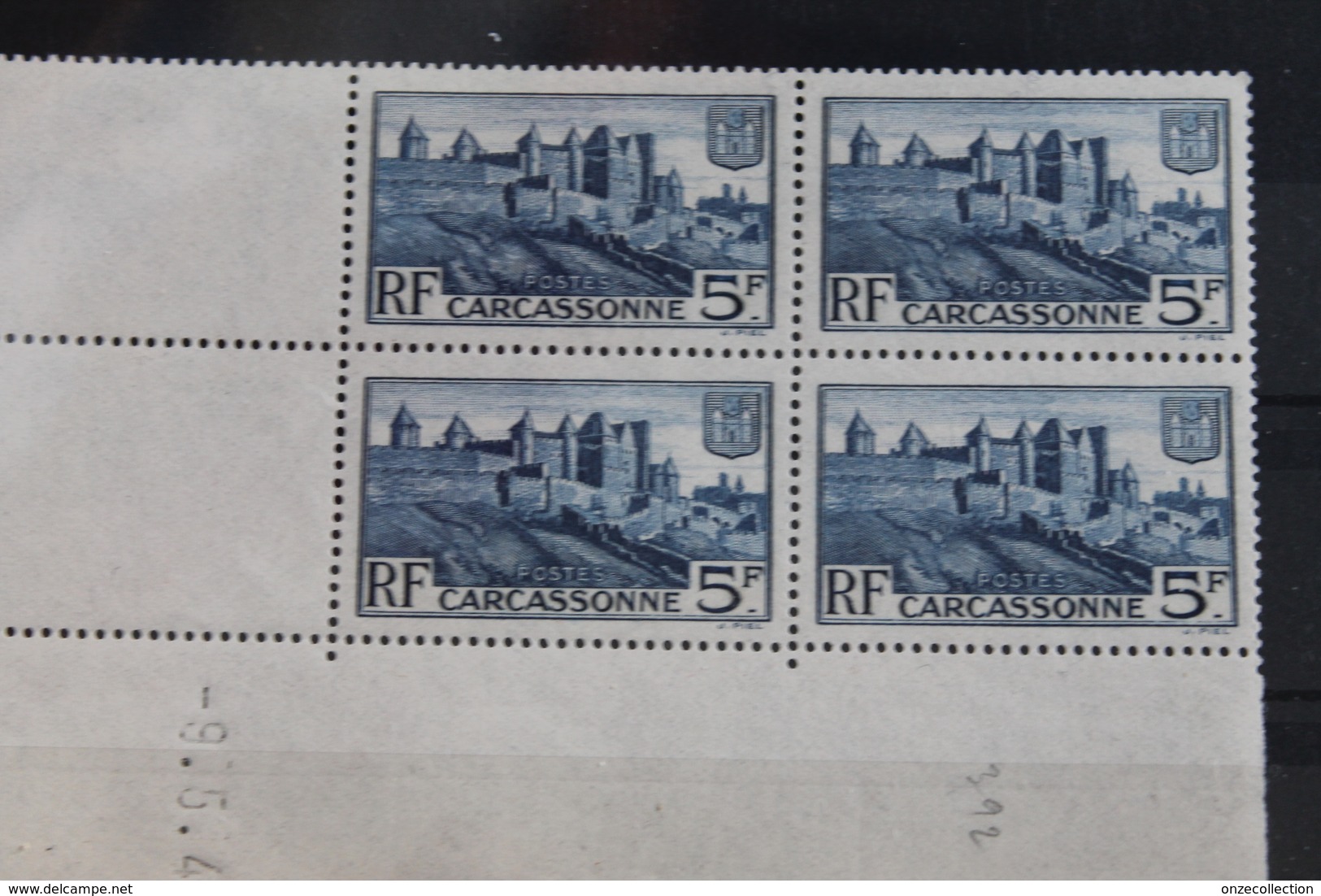 1938    CITE  DE  CARCASSONNE  BLOC  DE  4   FRAICHEUR  POSTALE  ** - Neufs