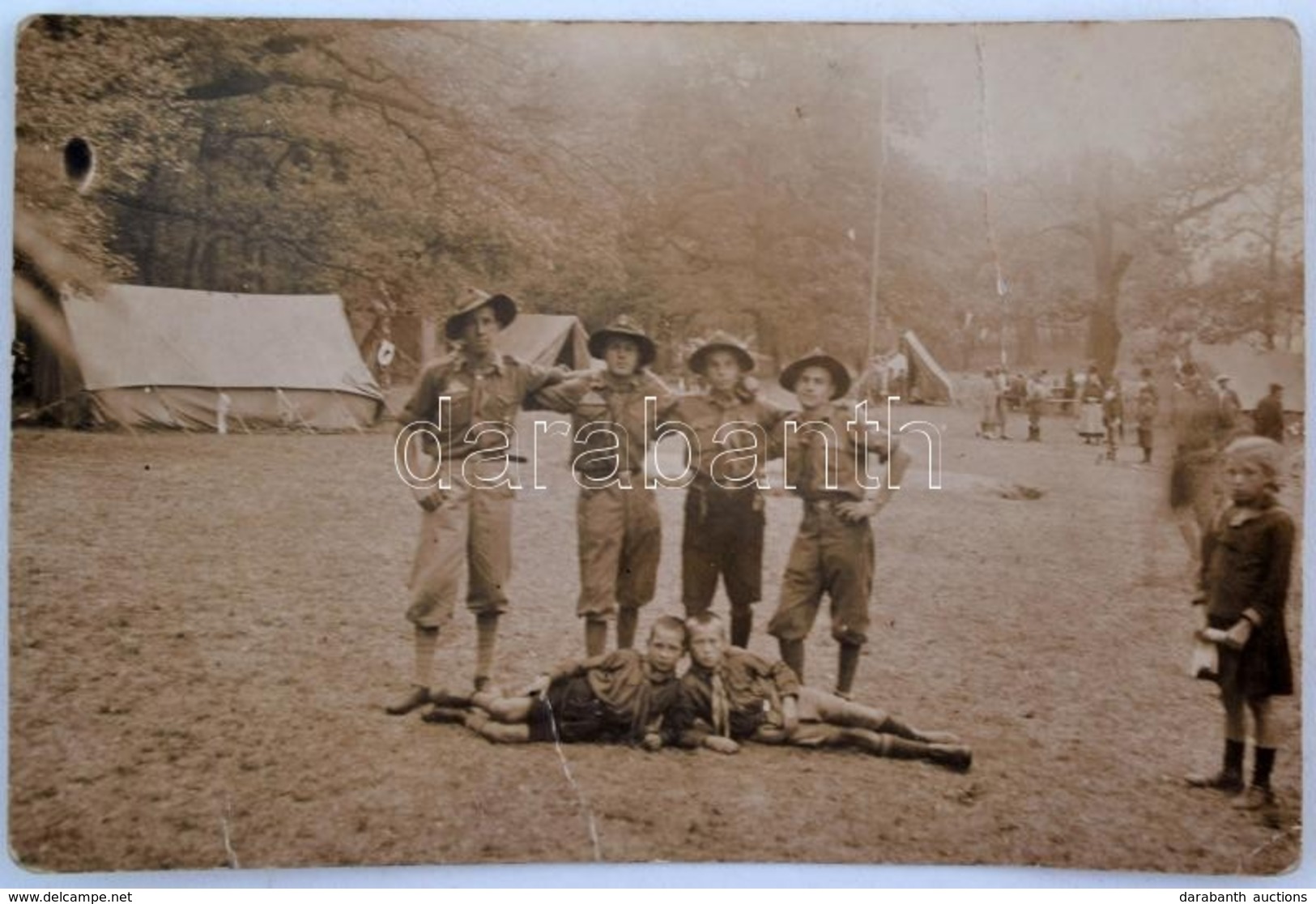 Cca 1930 Cserkészek Csoportképe, Fotó, Kis Törésekkel, 7,5×11,5 Cm - Scouting