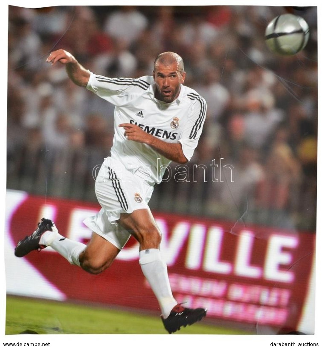 Cca 1990-2005 Futballistákat ábrázoló Nagyméretű Plakátok, Köztük, Zidane, Gullit, Casillas, Rooney, Gera, Stb., összese - Andere & Zonder Classificatie