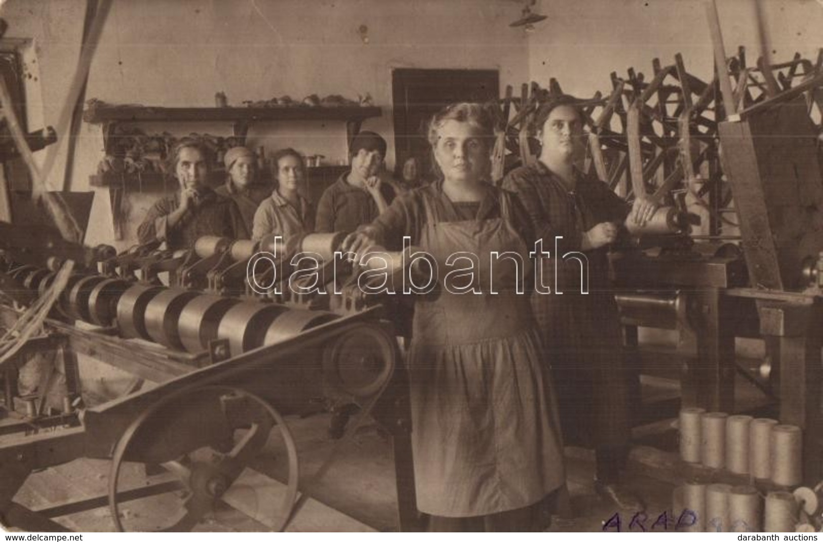 ** T2/T3 Arad, Munkásnők A Gépgyárban / Working Women In The Machine Factory, Interior. Photo (fl) - Zonder Classificatie