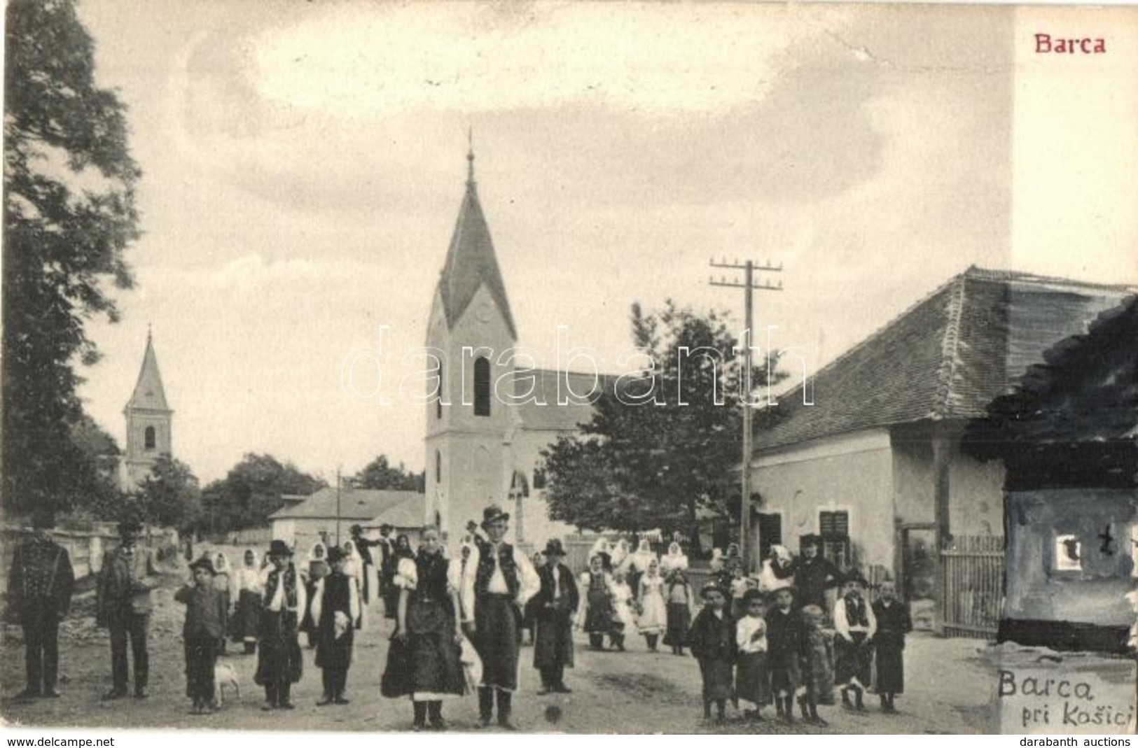 * T3 Bárca, Barca Pri Kosici; Utcakép Falubeliekkel, Templom. Nyulászi Béla Kiadása / Street View With Villagers, Church - Unclassified