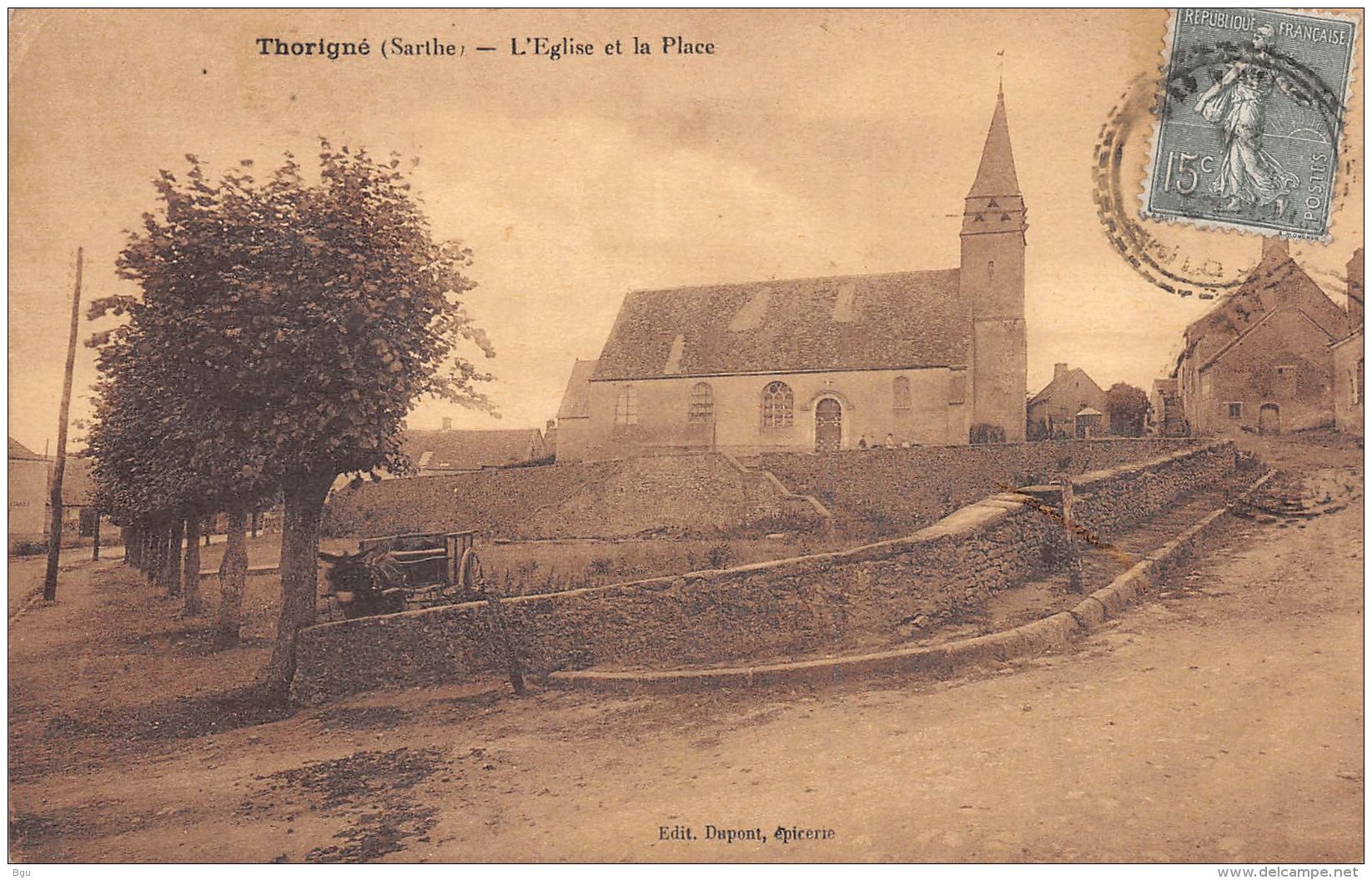 Thorigné (72) - L'Eglise Et La Place - Autres & Non Classés