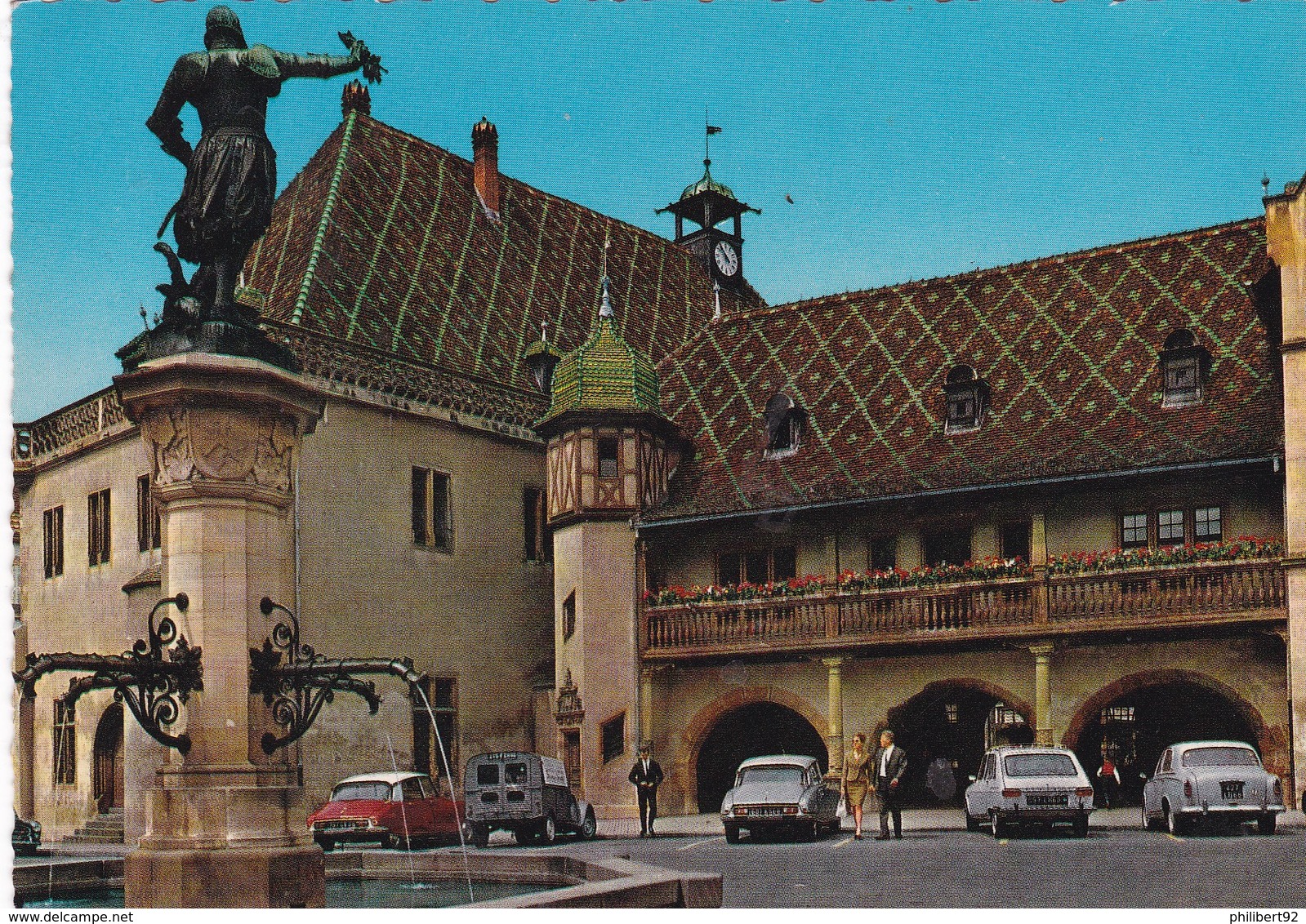 Colmar. Ancienne Douane. Schwendi. Automobiles Citroën DS, 2 CV Utilitaire, Peugeot 403, Renault 16. - Colmar