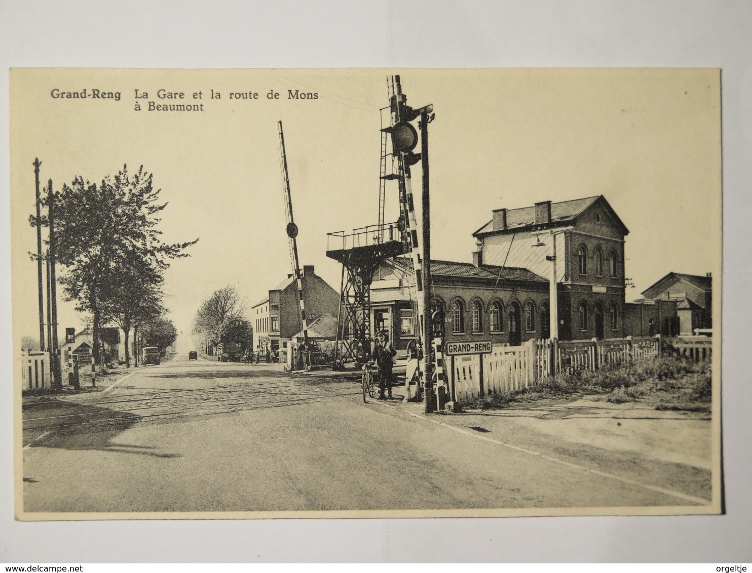 Grand-Reng La Gare Et La Route De Mons (Station) - Erquelinnes