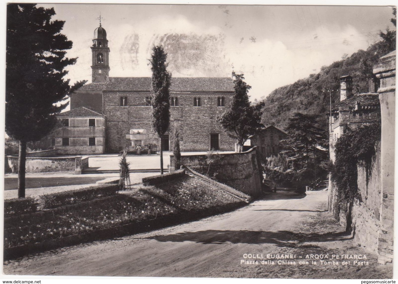 514 ARQUA' PETRARCA PADOVA COLLI EUGANEI PIAZZA DELLA CHIESA TOMBA POETA 1959 - Padova