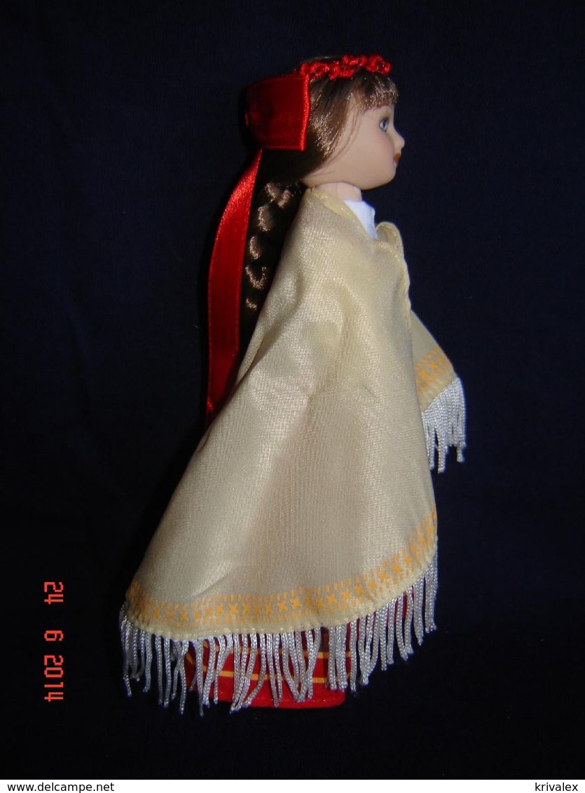 Porcelain Doll In Cloth Dress Of  Latvia Republic  - Russian Federation - Dolls