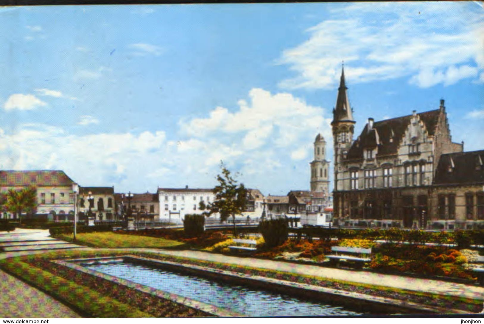 Belgium - Postcard Circulated 1968 - Lokeren -  Market And Post  - 2/scans - Lokeren