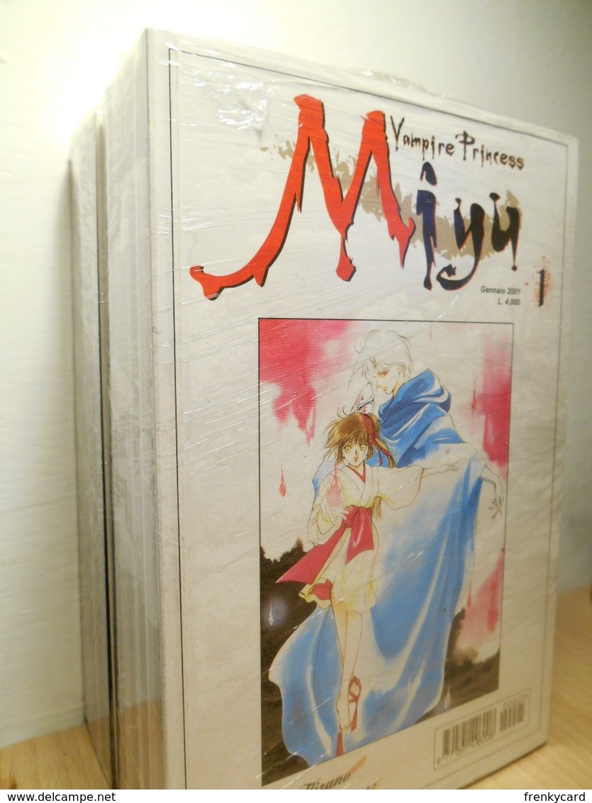Miyu Vampire Princess 1\10 Cpl Playpress - Manga