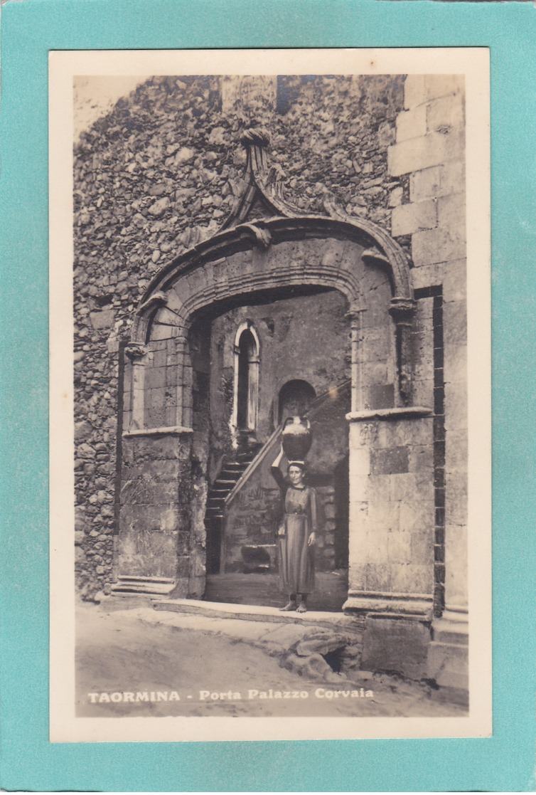 Small Antique Postcard Of Porta Palazzo Corvaia,Taormina, Sicily, Italy.Q69. - Other & Unclassified