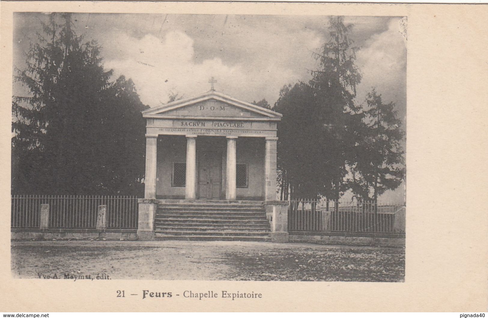 Cp , 42 , FEURS , Chapelle Expiatoire - Feurs