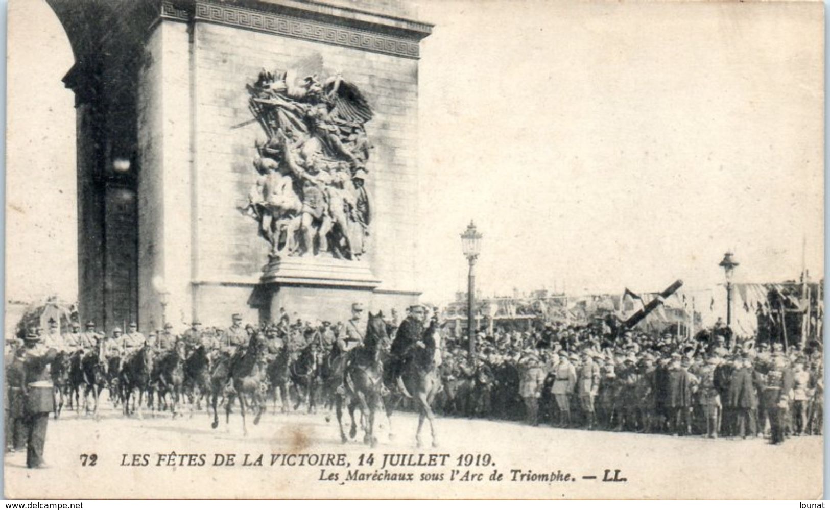 Evenement - Les Fêtes De La Victoire , 14 Juillet 1919 - Les Maréchaux Sous L'arc De Triomphe - Demonstrations