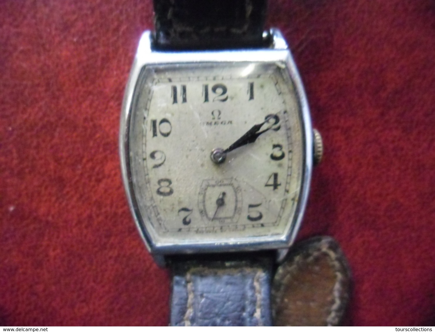 MONTRE ANCIENNE OMEGA De Forme Tonneau - VINTAGE MECANIQUE ! Fonctionne Bracelet Cuir D'origine Voir Descriptif - Watches: Old