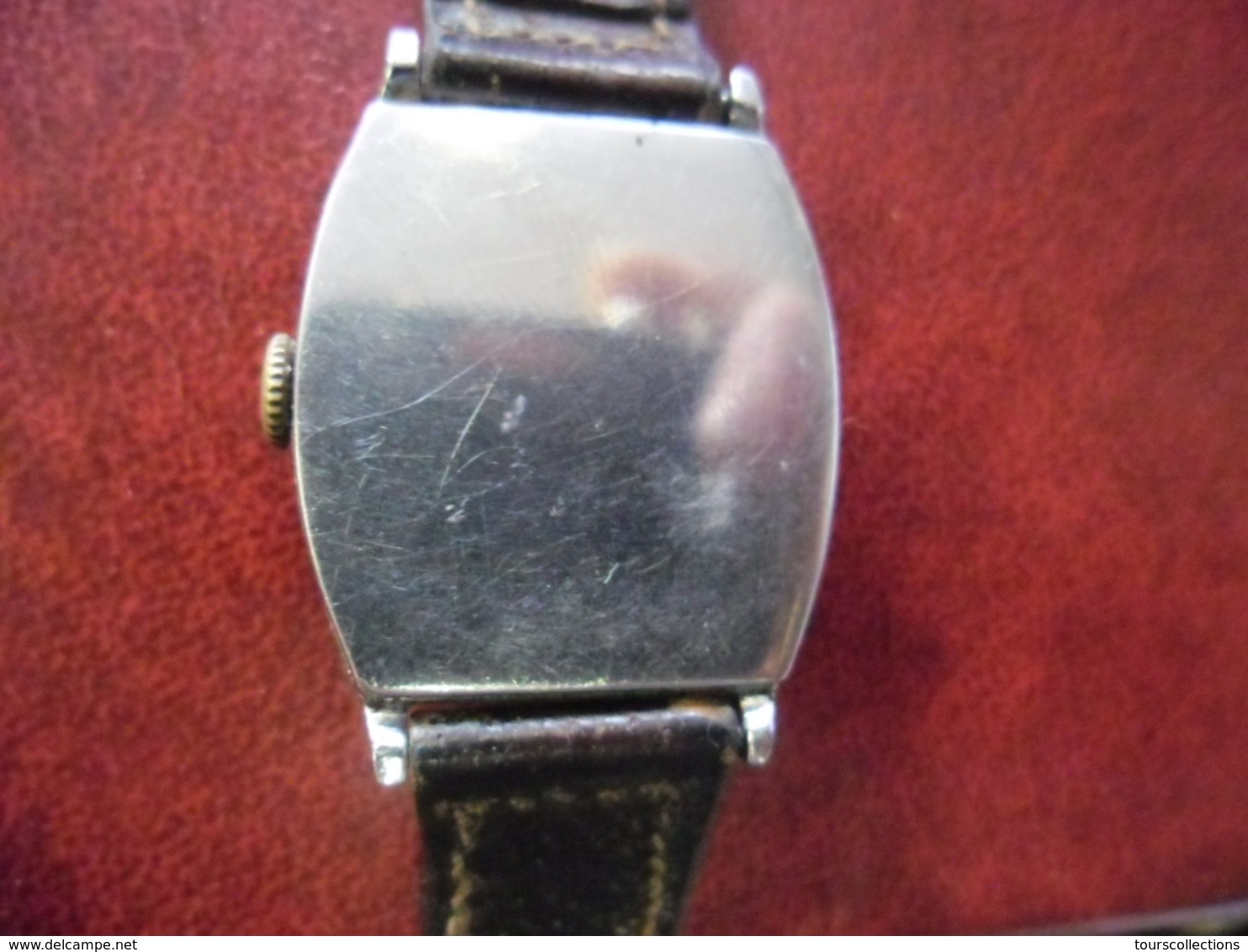 MONTRE ANCIENNE OMEGA De Forme Tonneau - VINTAGE MECANIQUE ! Fonctionne Bracelet Cuir D'origine Voir Descriptif - Watches: Old