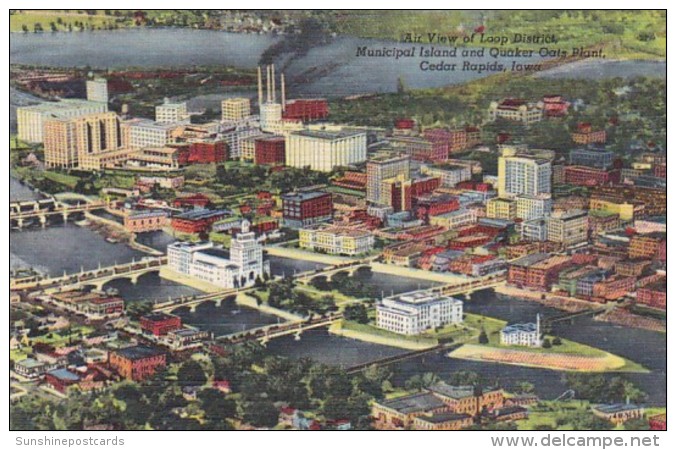 Iowa Cedar Rapids Aerial View Of Loop District Municipal Island And Quaker Oats Plant Curteich - Cedar Rapids