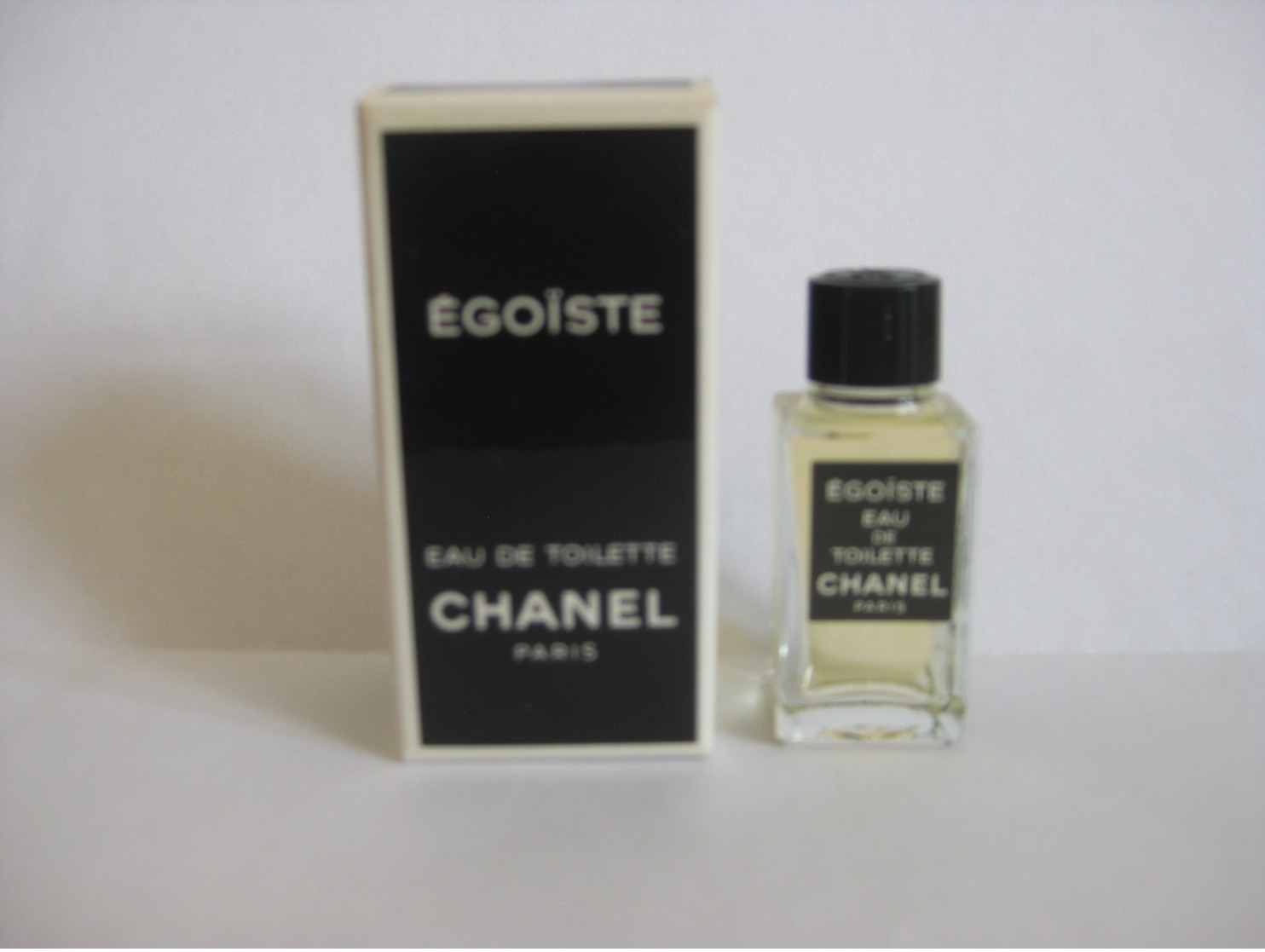 MINIATURE DE PARFUM EGOISTE DE CHANEL EAU DE TOILETTE 4ML - Miniatures Hommes (avec Boite)