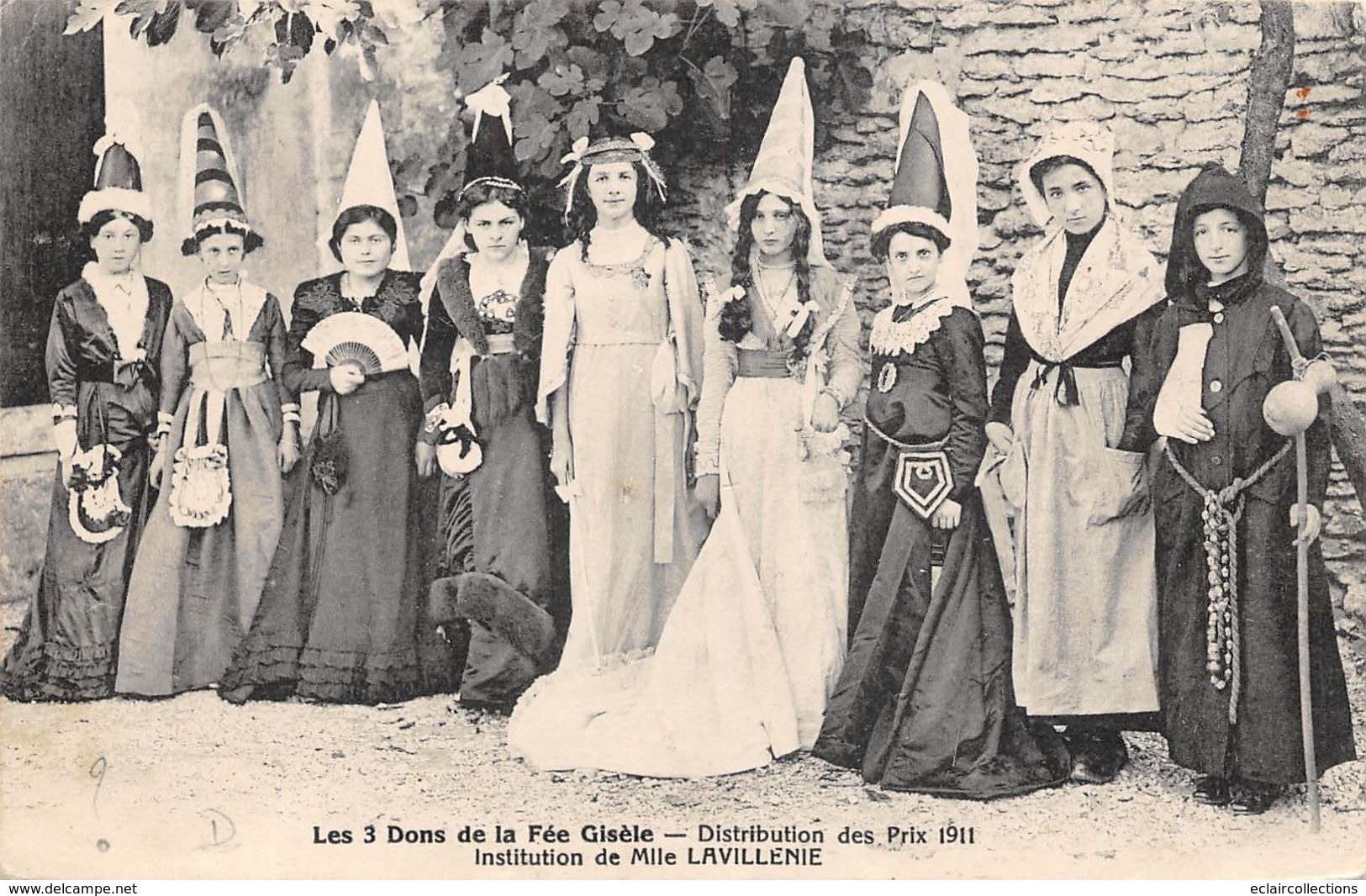 Cognac  16 :    Les 3 Dons De La Fée Gisèle.     Prix 1911     Melle Lavillénie    (voir Scan) - Cognac