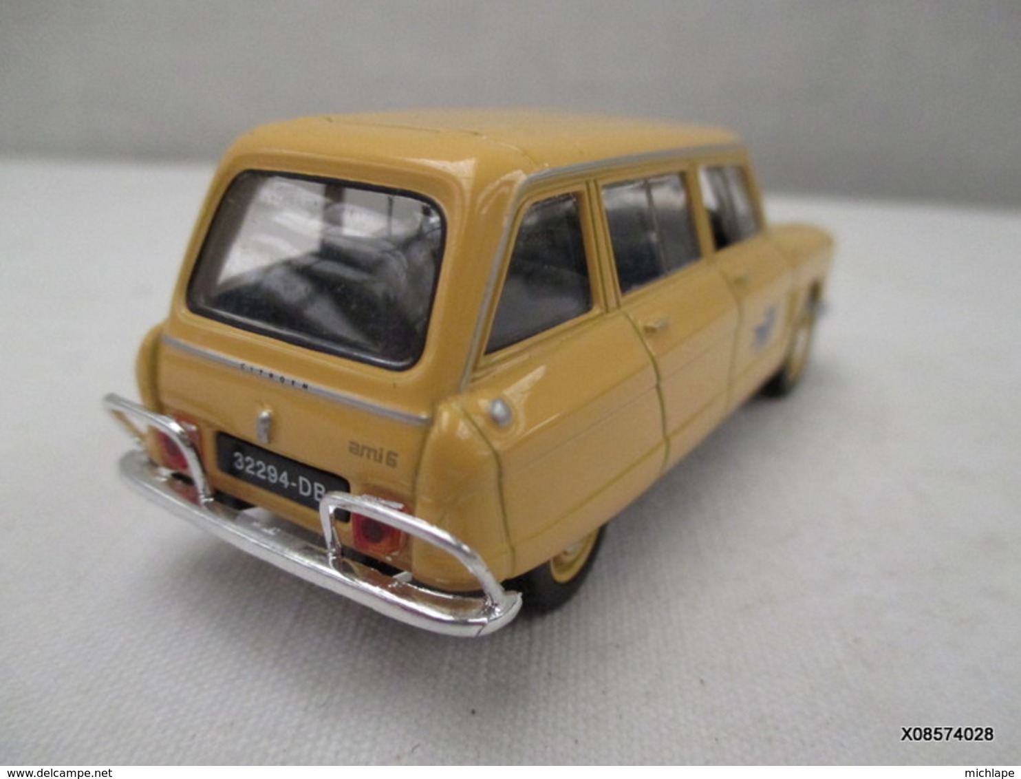 Voiture Miniature 1/43 Em   - Citroen Ami 6 Break  Poste Peinture  -   Jaune   -  D'origine Etat Proche Du Neuf - Toy Memorabilia