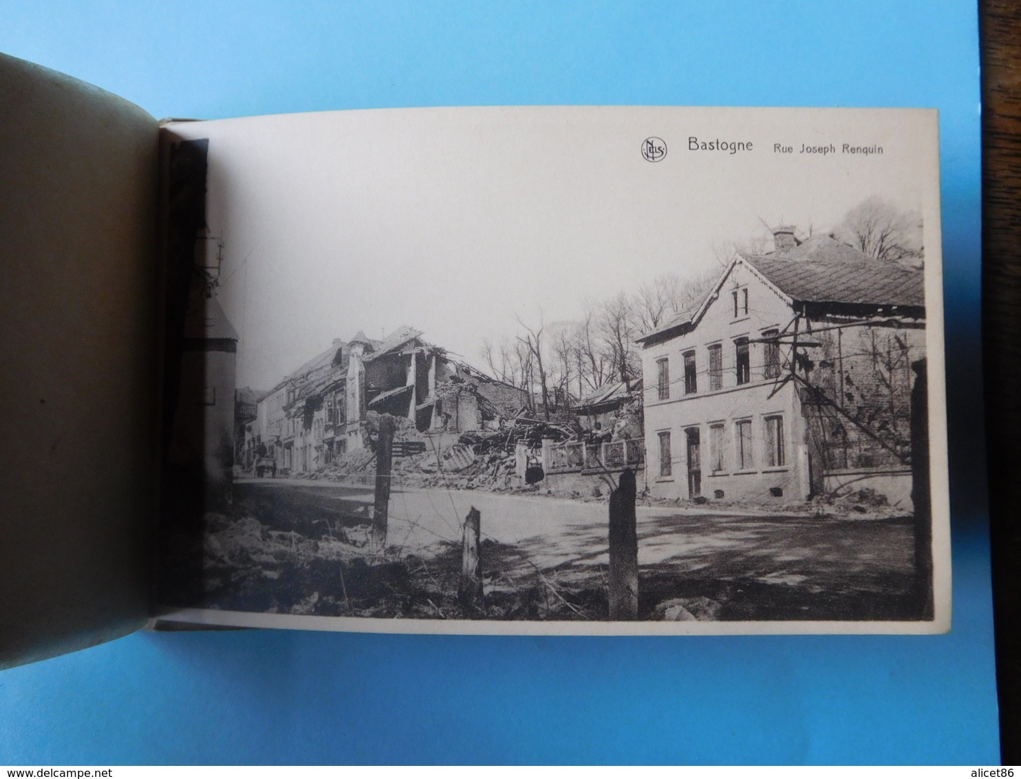 Bastogne 1945  Ruines 10 Cartes postales en Carnet