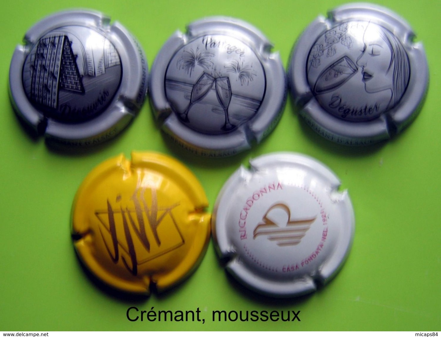 Lot   De  5   Capsules  Diverses : Crémant ,mousseux. Kriter....... - Other & Unclassified