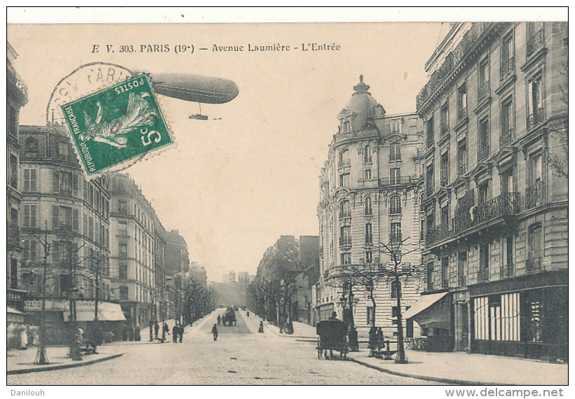 75 // PARIS   XIX EME   Avenue Laumière L'entrée  E.V.303  Zeppelin - Arrondissement: 19