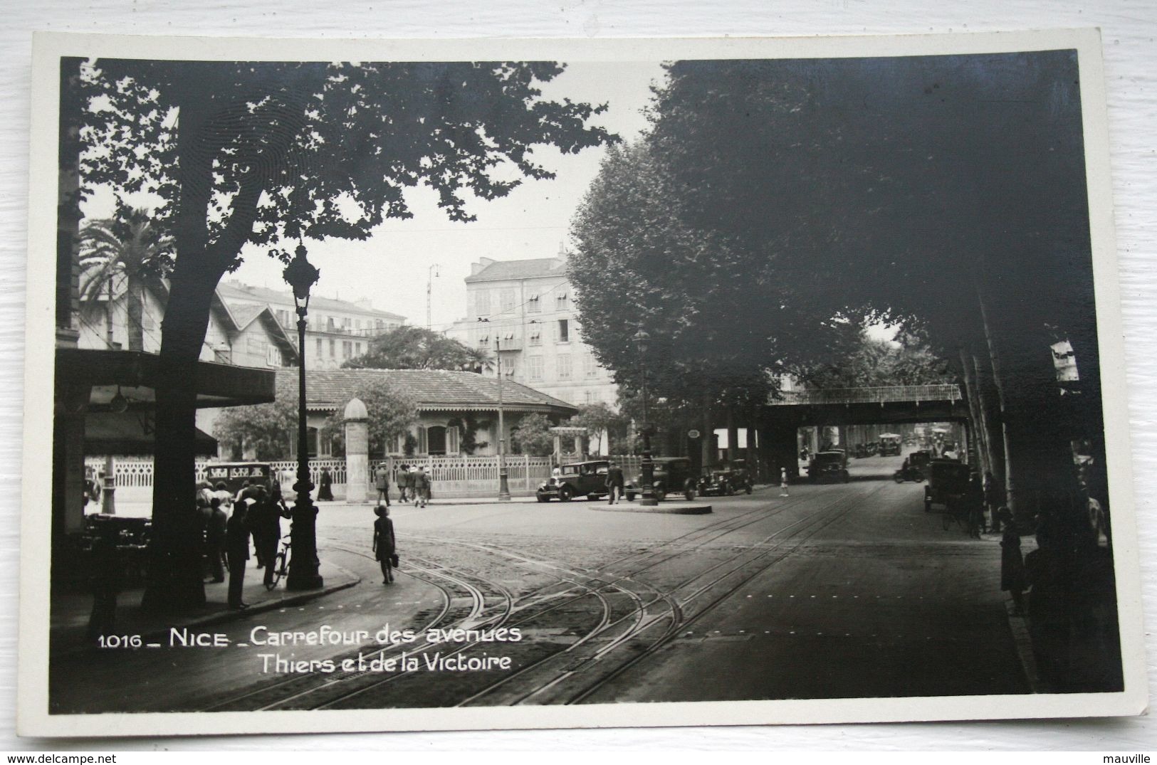 NICE - Carrefour Des Avenues Thiers Et De La Victoire. TBE - Other & Unclassified