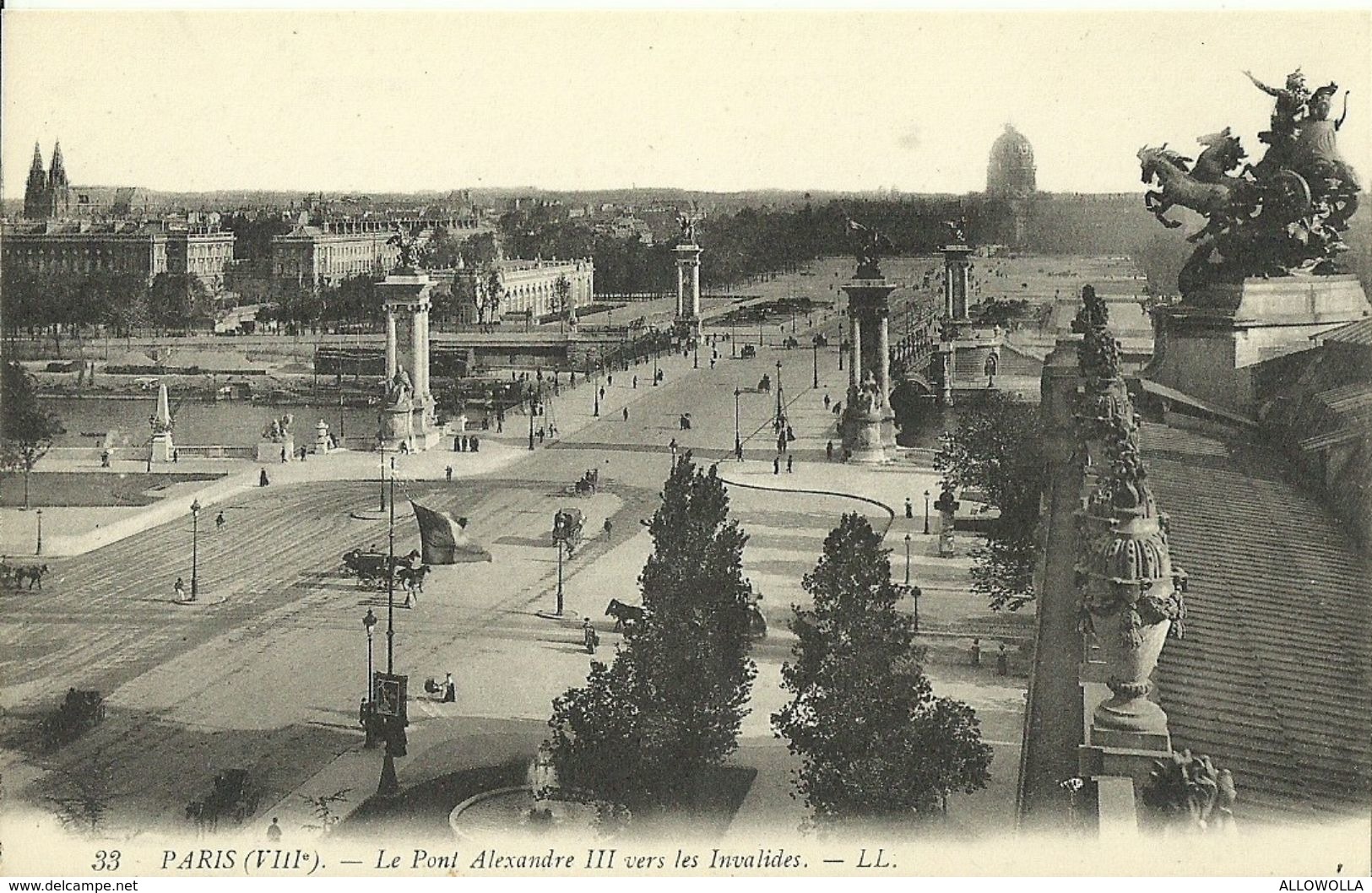 443-"PARIS LE PONT ALEXANDRE III VERS LES INVALIDES" CART. ORIG  ANIMATA CON CARRI E CARROZZE  NON SPED. - Ponti