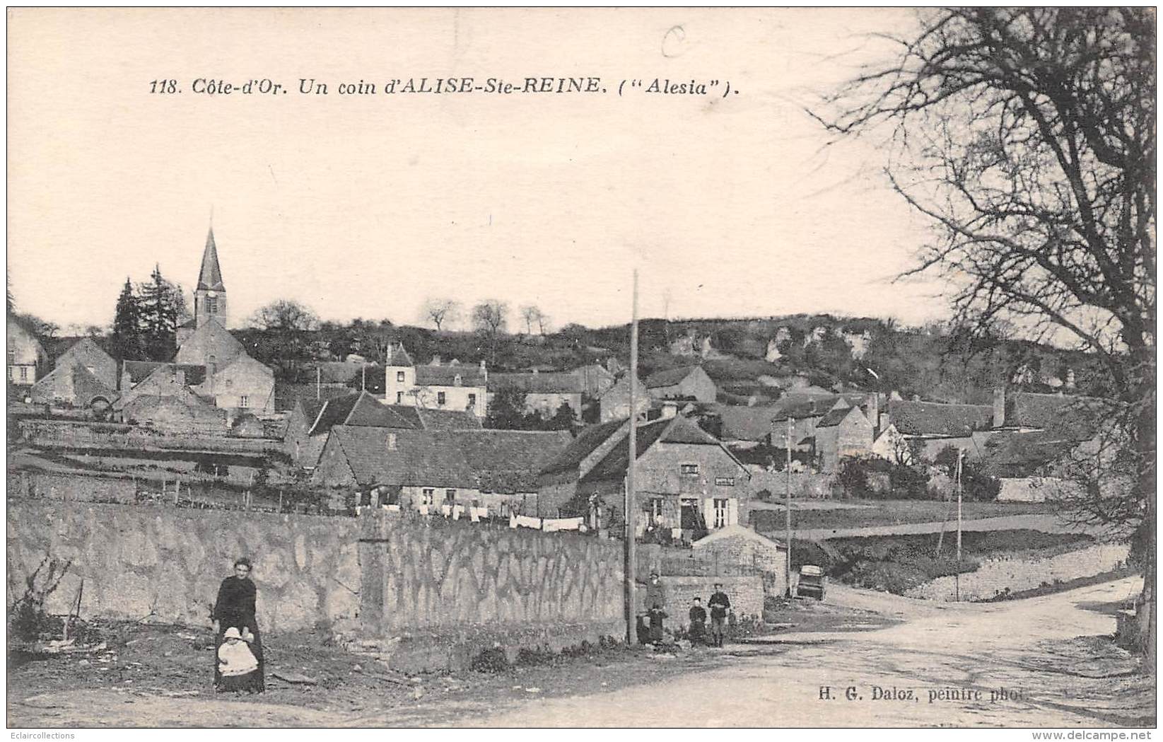 Alésia-Alise Sainte Reine    21    Vue Du Village     ( Voir Scan) - Otros & Sin Clasificación