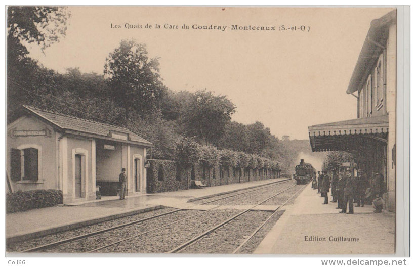 91 Coudray-Montceaux Gare Les Quais Et Locomotive TB Animée éditeur Guillaume  Dos Scanné - Autres & Non Classés