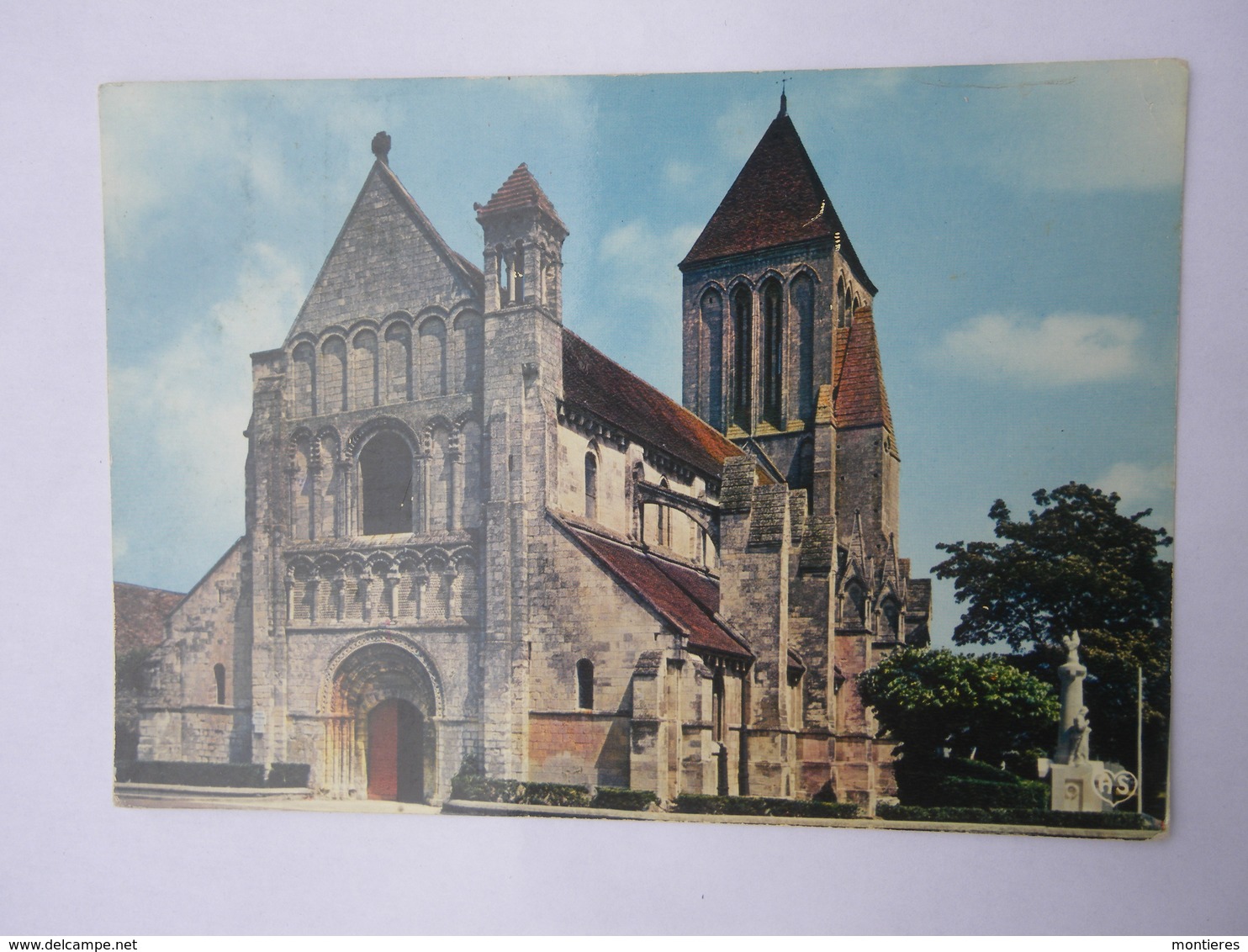 CPSM 14 - OUISTREHAM - EGLISE ROMANE - Ouistreham