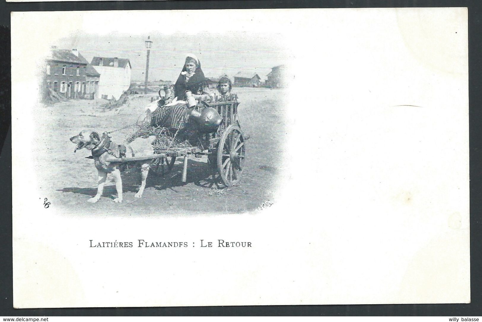 +++ CPA - Ferme - Métier - LAITIERE FLAMANDE - Le Retour - Attelage Chien  // - Fermes