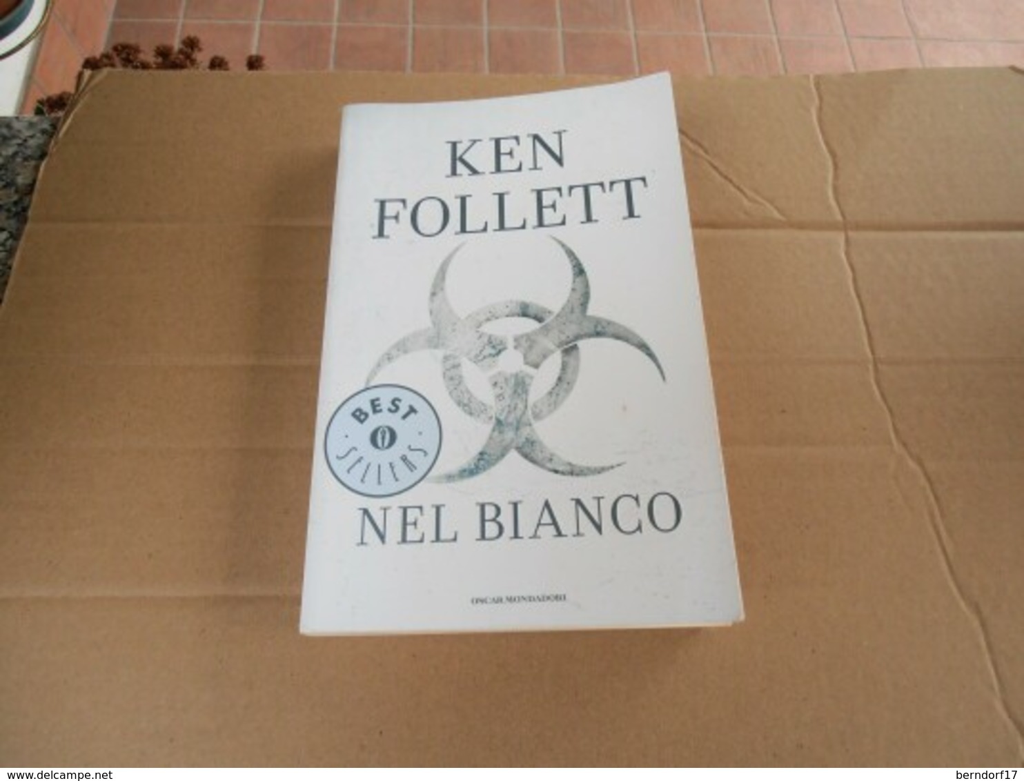 Ken Follet - Nel Bianco - Grote Schrijvers