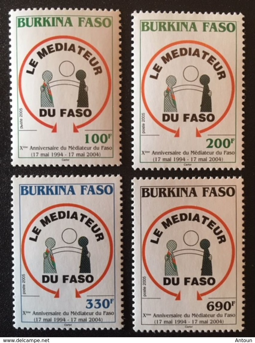 Burkina Faso  2005  Mediator Of Faso 10th.Anniv. - Burkina Faso (1984-...)