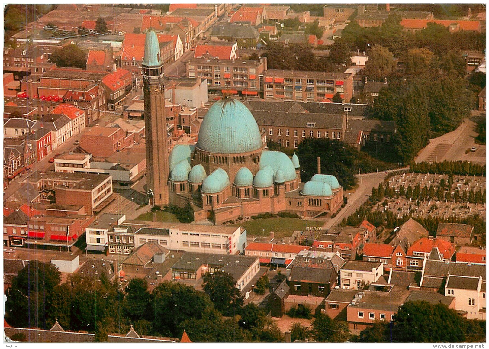 WAALWIJK    VUE AERIENNE - Waalwijk